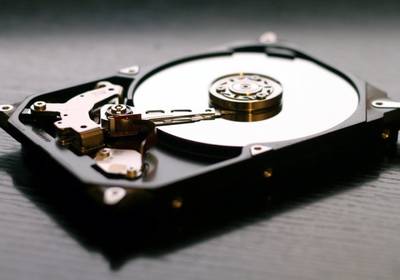 Табачный дым портит жесткие диски