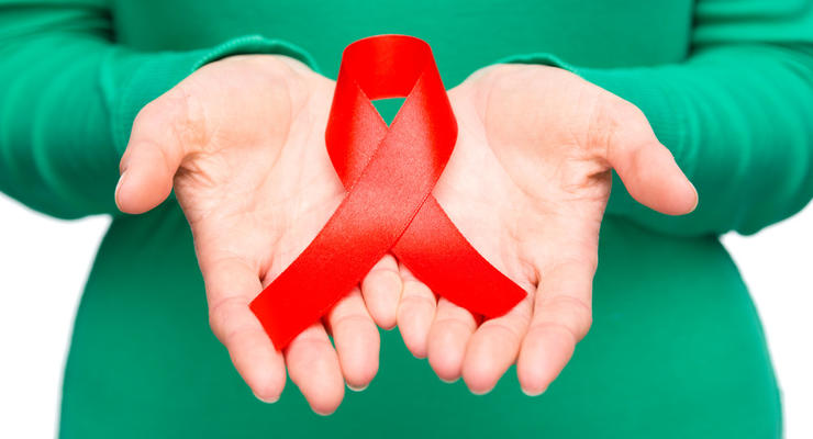 Коктейль от СПИДа и невосприимчивость к болезни: 5 мифов о ВИЧ