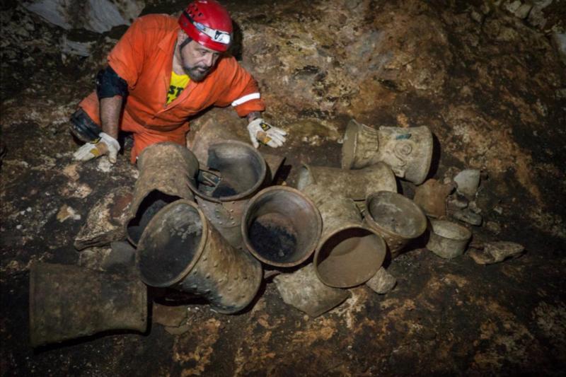 В Мексике нашли ритуальную пещеру майя / inah.gob.mx