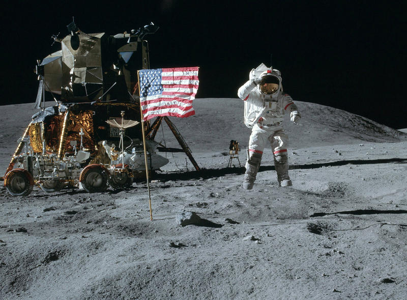 День в истории: 21 апреля - Вторая посадка на Луну и радиация на орбите / NASA