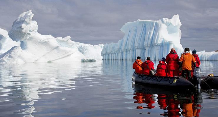 Самый большой ледник Антарктиды начал таять быстрее