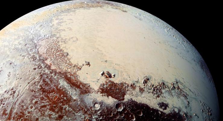 На Плутоне могут находиться вулканы с жидкой водой