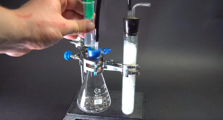 Как получить дейтерий из тяжелой воды: Эксперименты
