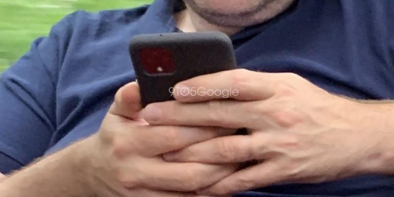 Смартфон Google Pixel 4 случайно увидели в метро / 9to5 Google