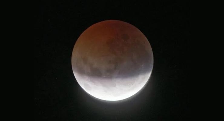 В ночь на 17 июля жители Украины смогут увидеть кровавую Луну