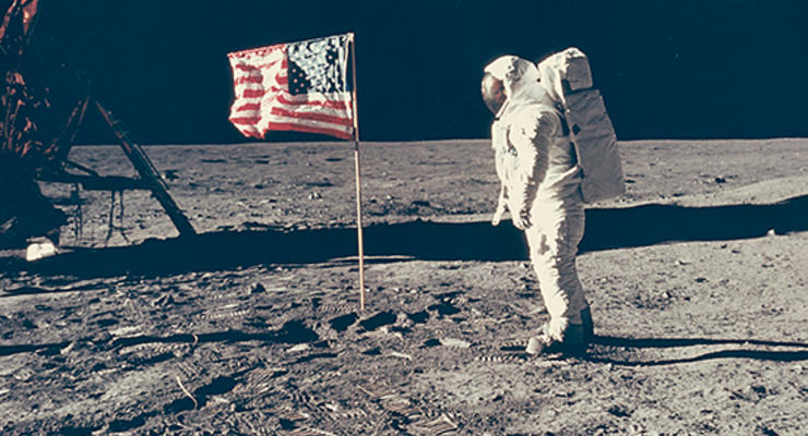 50 лет покорения Луны: NASA опубликовало архивные снимки