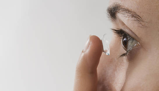 Очки не нужны: Созданы контактные линзы с двукратным зумом