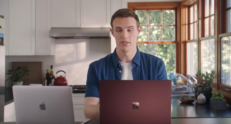 Microsoft высмеяла Apple роликом про парня по имени Мак Бук