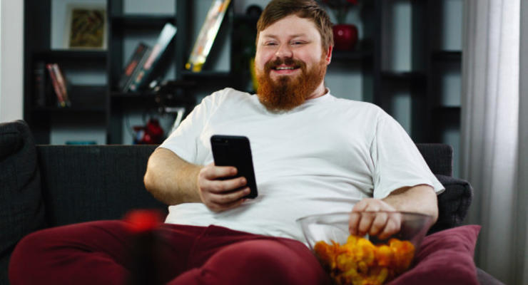 Смартфон признали причиной ожирения