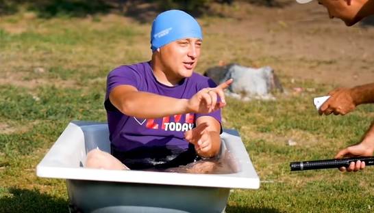 Электрошокер против ванны с человеком: Эксперименты