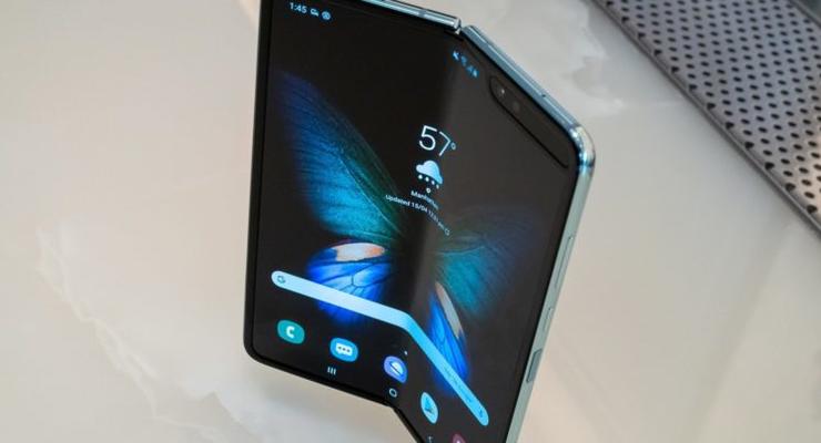 Samsung возобновила прием заявок на складной смартфон Galaxy Fold