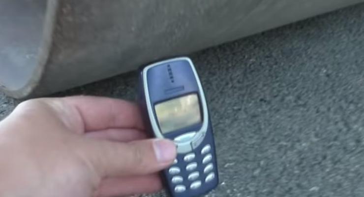 Nokia 3310 против катка: Эксперименты