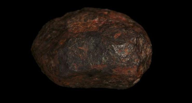 В метеорите скрывался невиданный ранее внеземной минерал