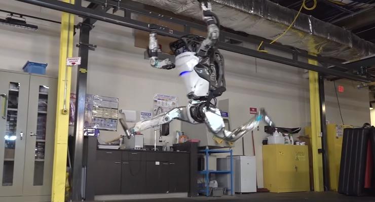 Робо-паркур: Boston Dynamics показала ловкость своих роботов