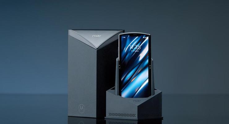 Ремонт гибкого Motorola Razr обойдется дешевле ремонта Galaxy Fold