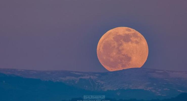 Земляне могли наблюдать первое лунное затмение года