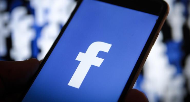Facebook ужесточил вход для посторонних
