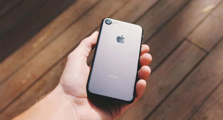 Apple начала тестирование нового доступного iPhone
