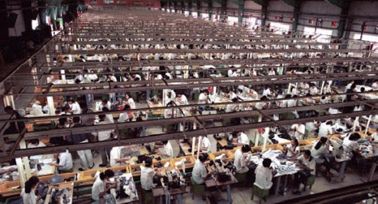 Коронавирус: Подрядчик Apple запретил рабочим выходить на фабрики