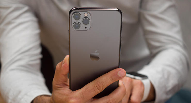 Интересный факт дня: Злодеи не пользуются смартфонами Apple