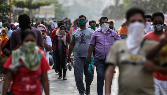 Коронавирус: В Индии закрывают производство iPhone XR