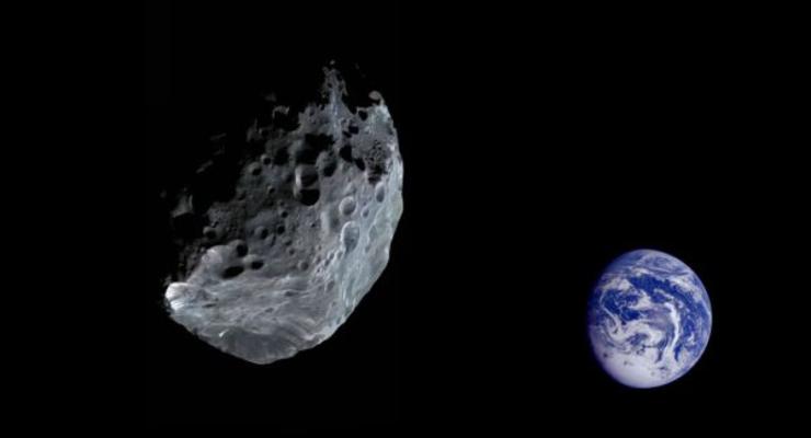 Полет опасного астероида возле Земли показывают онлайн