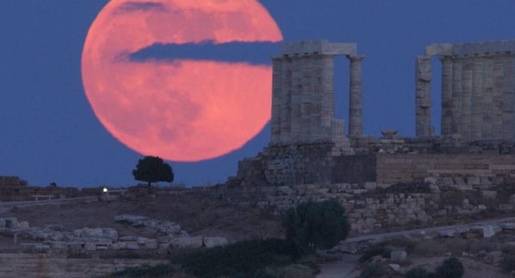 Земляничная луна: Где смотреть затмение 5 июня