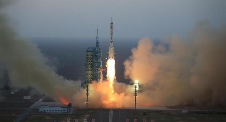 Китай успешно посадил секретный многоразовый космический корабль