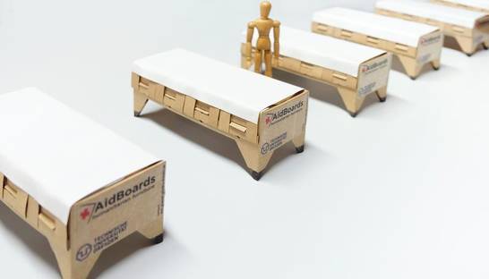 Для борьбы с коронавирусом создали кровать из картона