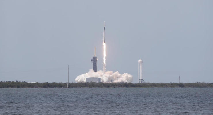 SpaceX совершил 100 запусков спутников Starlink