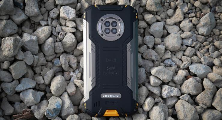 Doogee выпустила смартфон с камерой ночного видения