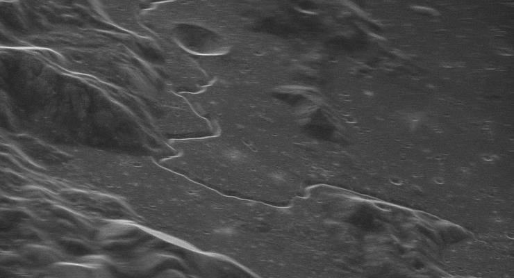 Экспериментальный планетарный радар сделал невероятные снимки Луны