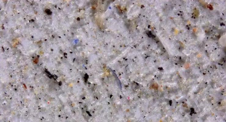 Интересный факт дня: В атмосфере циркулируют тысячи тонн микропластика