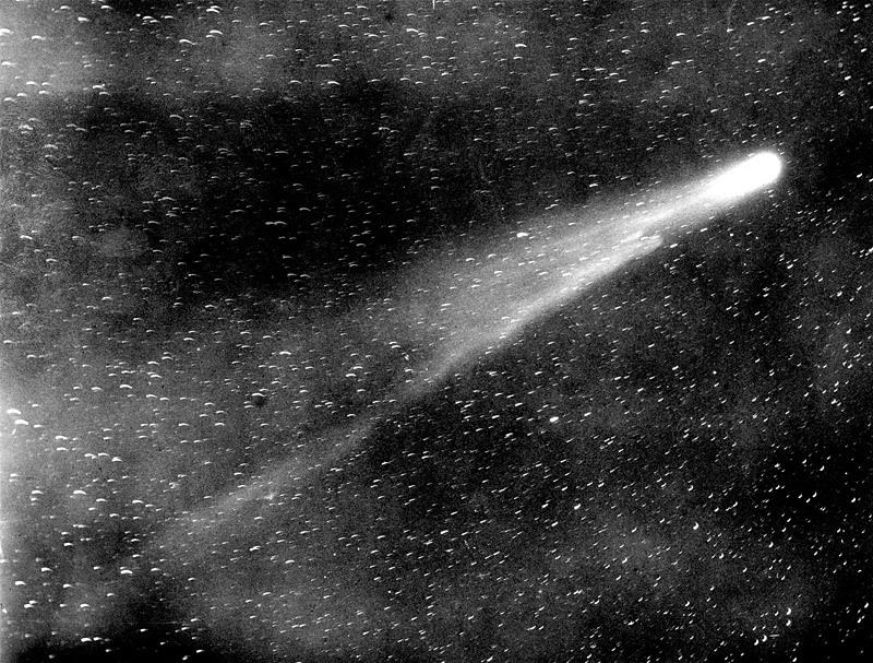 День в истории: 19 мая - комета Галлея и Apple III / wikimedia.org