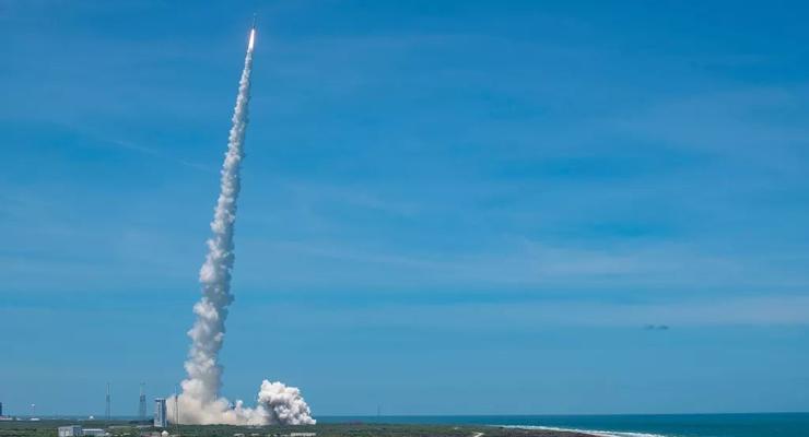 Космические силы США запустили спутник предупреждения о ракетном нападении