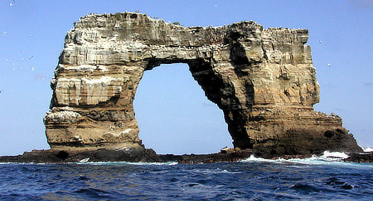 Знаменитая арка Дарвина на Галапагосских островах исчезла навсегда
