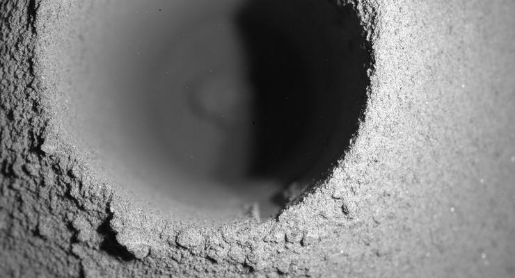 NASA разгадало тайну пропавшего образца марсианской породы
