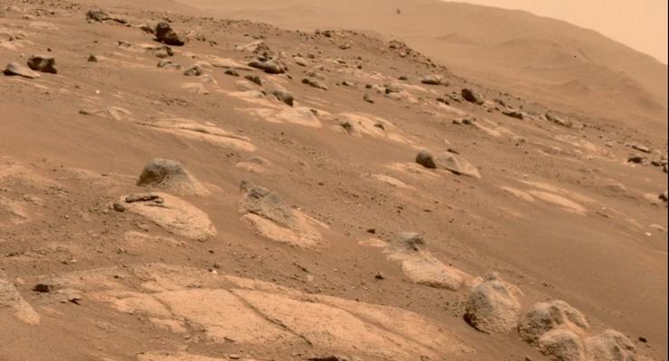 Назван предельный срок длительности полета на Марс