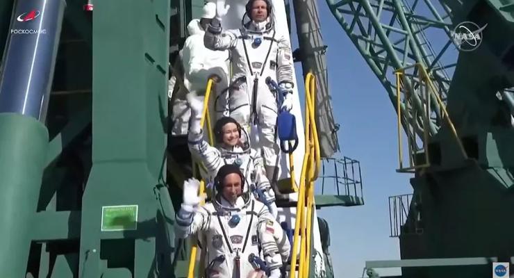 Съемочная группа отправилась на МКС ради первого фильма в космосе