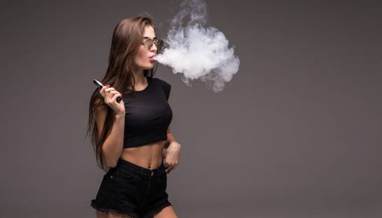 В жидкостях вейпов и электронных сигарет нашли неизвестные вещества