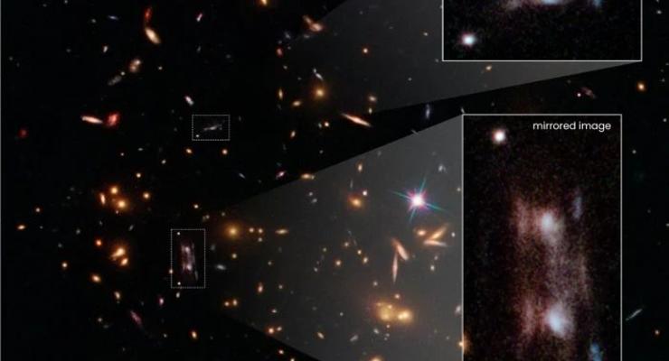 Объяснено открытие двух одинаковых галактик в глубоком космосе