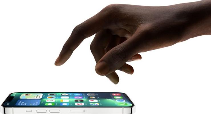 На Apple подали в суд из-за зарядных устройств для iPhone