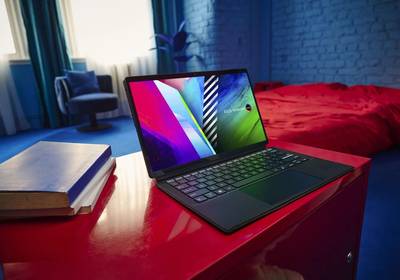 Asus выпустила первый 13-дюймовый ноутбук со съемным OLED-дисплеем