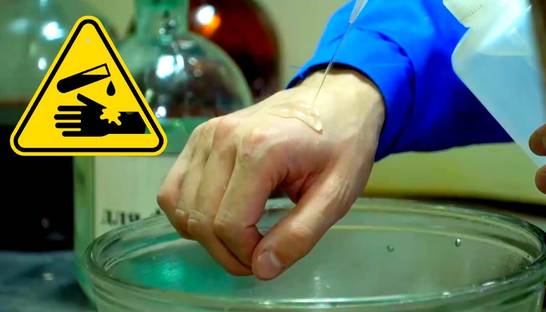 Опыты с серной кислотой: Эксперименты