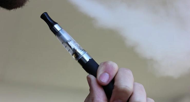 Электронные сигареты могут влиять на потенцию - исследование