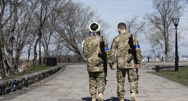 Украинцы смогут жениться в приложении "Дія"