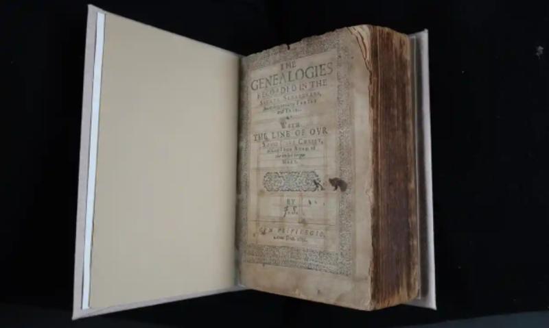 В Новой Зеландии была найдена копия крайне редкой Библии 1631 года / University of Canterbury