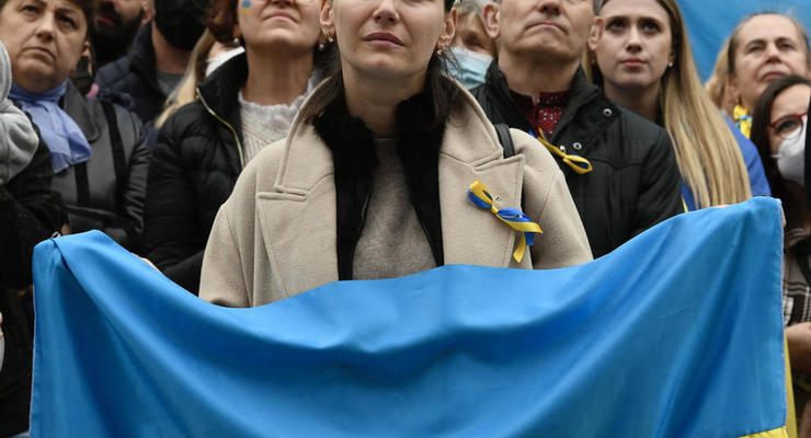"Дія" запускает новую услугу для украинцев в Польше