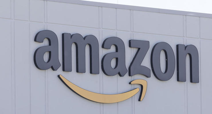 Amazon будет сбрасывать посылки с дронов