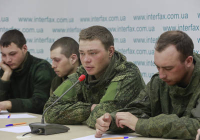 Из соцсетей пропадают профили пленных россиян - СМИ